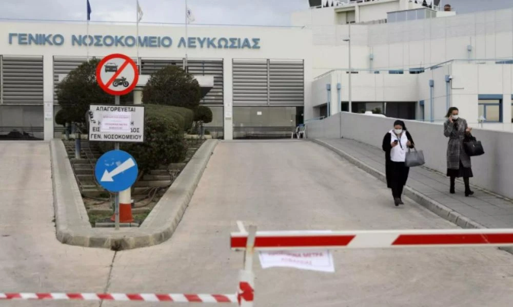 Κύπρος: 3 νεκροί και σχεδόν 6.500 νέα κρούσματα κορονοϊού